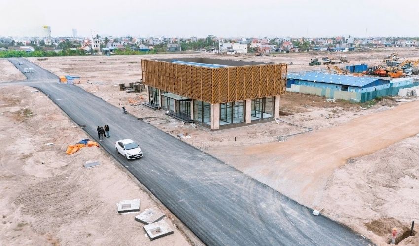 Tiến độ xây dựng văn phòng bán hàng Hoàng Huy Green River